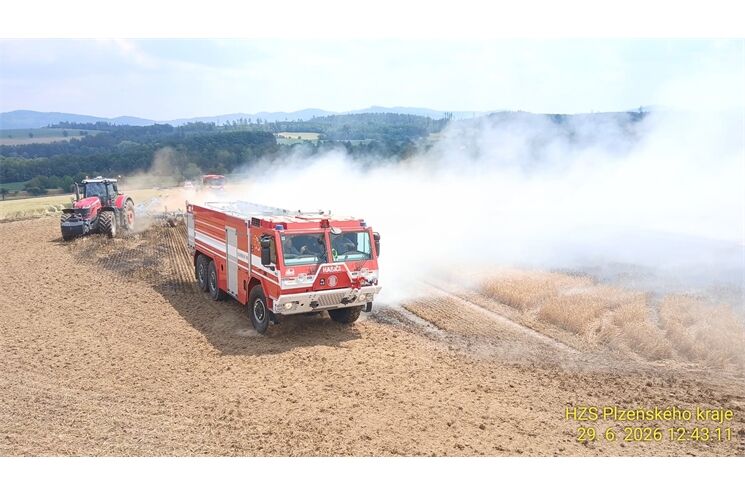 požár pole Smolovský rybník_0626_HZSPK (5)