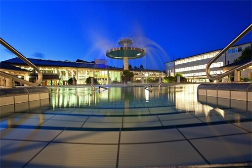 therme-1-mit-saunahof