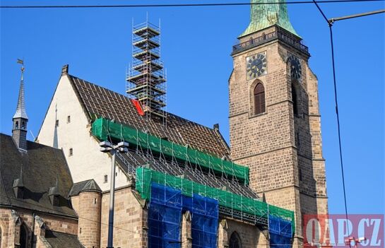 oprava katedrály sv Bartoloměje střecha_0726_QAP a BIP (2)