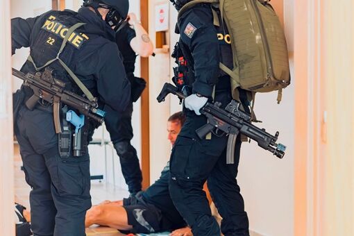 cvičení policie Stříbro_0826_PČR (3) cvičení policie Stříbro_0826_PČR (3)