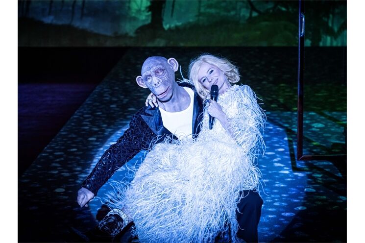 Nowy Teatr_Elizabeth Costello_foto_Magda Hueckel (6)_mail (002)