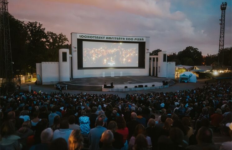 KINO AMFITEÁTR_0826_UMO1