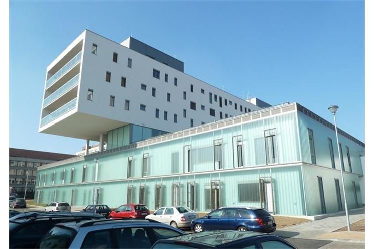 Onkologické centrum FN Plzeň, foto www.ltprojekt.cz Onkologické centrum FN Plzeň, foto www.ltprojekt.cz