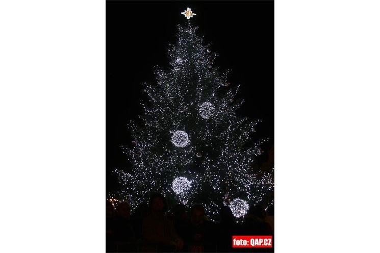 rozsviceni stromečku Plzeň (27) rozsviceni stromečku Plzeň (27)