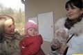 Plzeňská ZOO přivítala letošního 450titisícího návštěvníka, 20timěsíční Veroniku Bártovou z Plzně s maminkou Lucií.