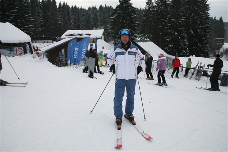 D.Hašek,před turnikety