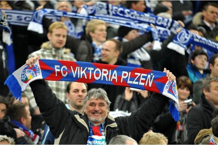 2-schalke_viktoria2 2-schalke_viktoria2