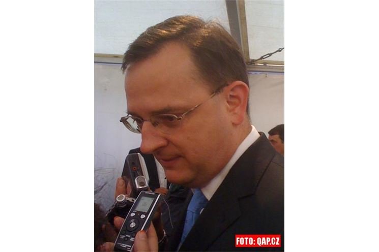 Petr Nečas, předseda vlády ČR Petr Nečas, předseda vlády ČR