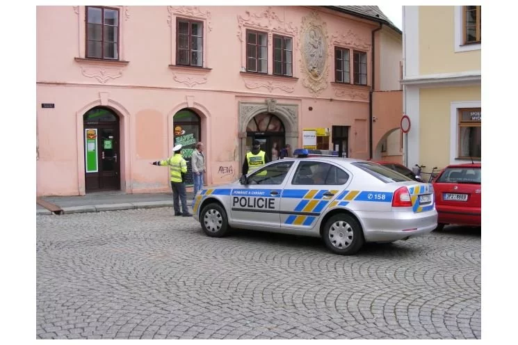 takticke-cviceni-slozek-IZS-25-4-2012-Rokycany-(6)