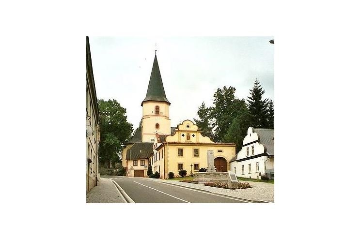 Nýrsko kostel m Nýrsko kostel m