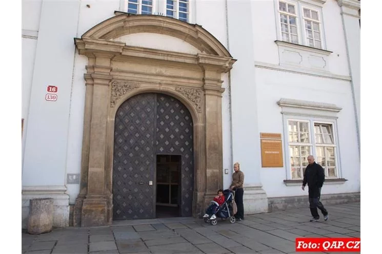 Magistrát ood pasů a občanek