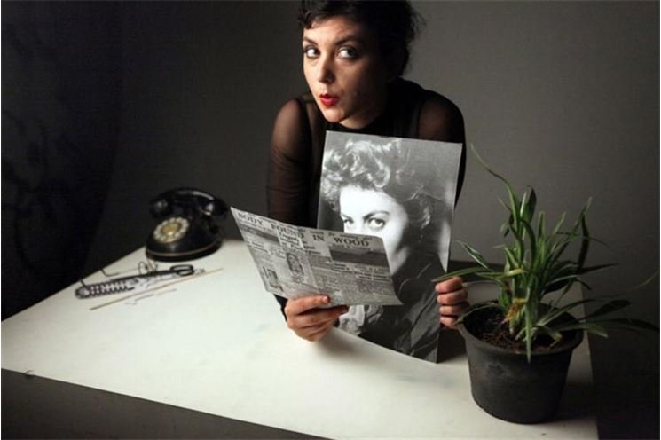 Paper Cut, foto www.divadloalfa.cz Paper Cut, foto www.divadloalfa.cz