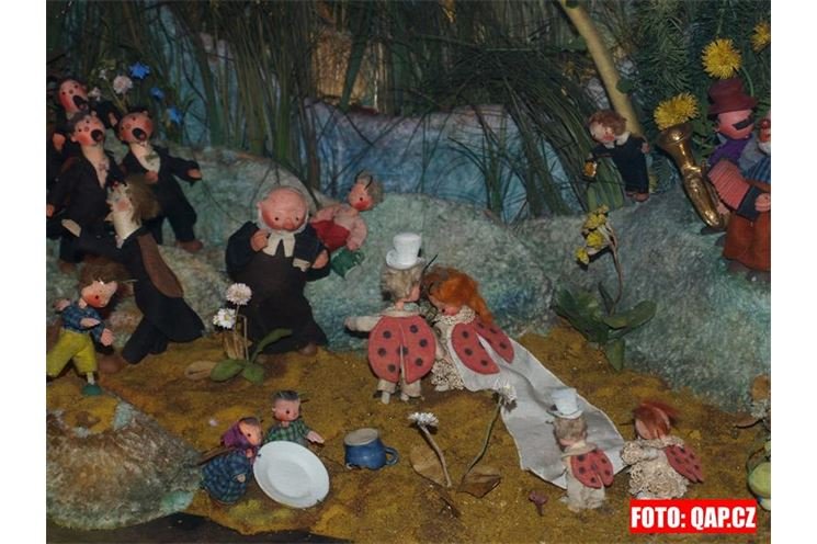 Diorama Broučci (3)