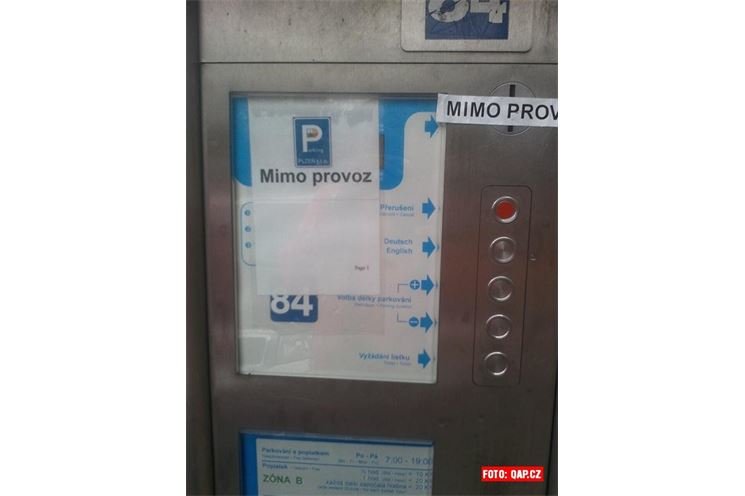 parkovani_nefunkční automat (2)