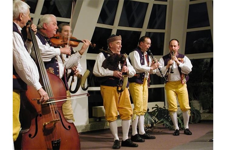 Konrádyho dudácká muzika Konrádyho dudácká muzika