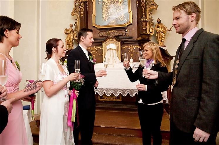 2013-04-20-svatba Karhanovi (5)