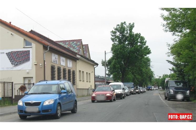 Ulice Na Roudné, směr od Jateční Ulice Na Roudné, směr od Jateční