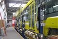 Technická kontrola nové tramvaje Vario LF 2/2 IN v depu tramvají na Slovanech 25.10. 