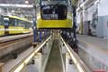 Technická kontrola nové tramvaje Vario LF 2/2 IN v depu tramvají na Slovanech 25.10. 