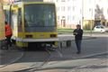 Tramvaj vykolejila na konečné linky číslo 1 na náměstí Milady Horákové.