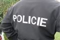 Hlídky policistů obchází hřbitovy.