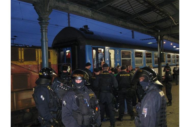 Opatření při utkání Viktorky se Slavií 12.5.2013. Opatření při utkání Viktorky se Slavií 12.5.2013.