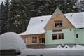 Šumava se před prvním lyžařským víkendem dočkala pořádného přídělu sněhu.