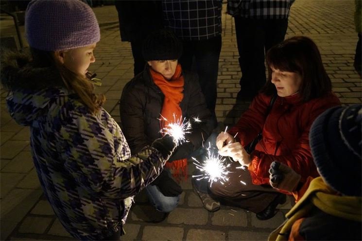 První Novoroční ohňostroj na náměstí Republiky v Plzni.