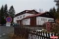 Nově bude mít záchranka v Železné Rudě své stanoviště hned vedle hasičů. 