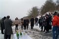 Stavba oficiálně začala za hojené účasti politiků i novinářů.