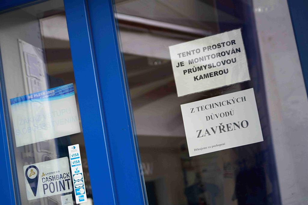 Fanshop u stadionu je zavřený! Vyhořela mu centrála