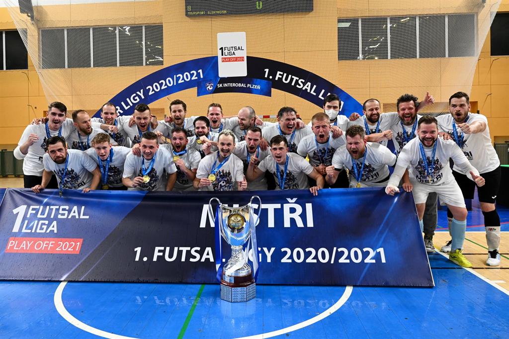 Sen se stal skutečností! Futsalový titul patří Plzni - FOTO