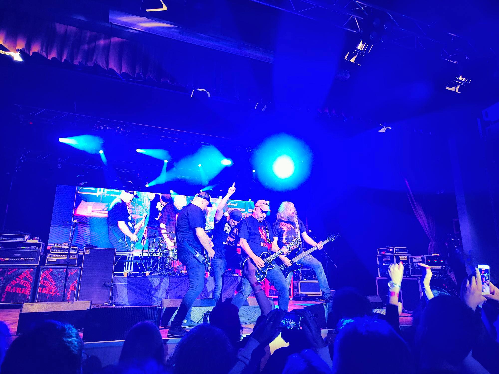 Skupina Harlej přivezla do Plzně rockovou show - FOTKY
