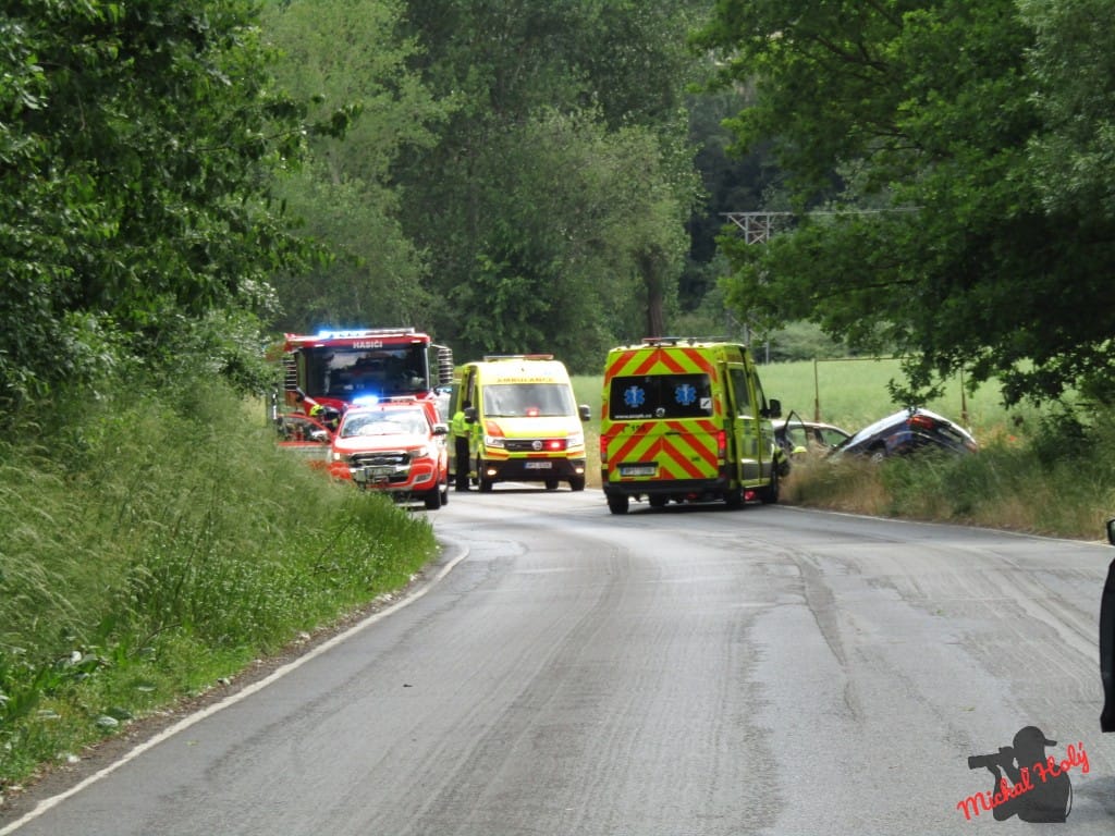 Nehoda v Domažlicích! Vrtulník transportoval dvě děti ve vážném stavu - FOTKY