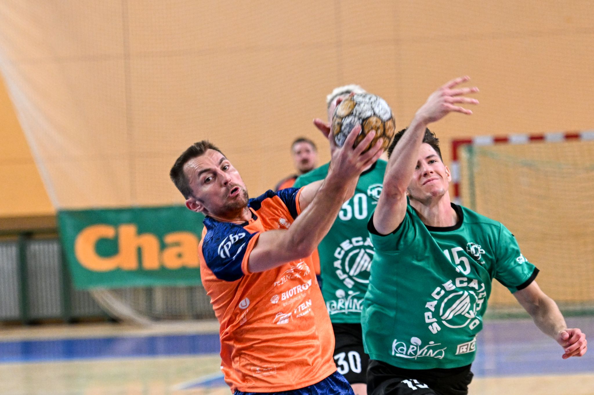 Talent porazil Karvinou 28:22 a vrátil se do čela Chance extraligy - FOTKY