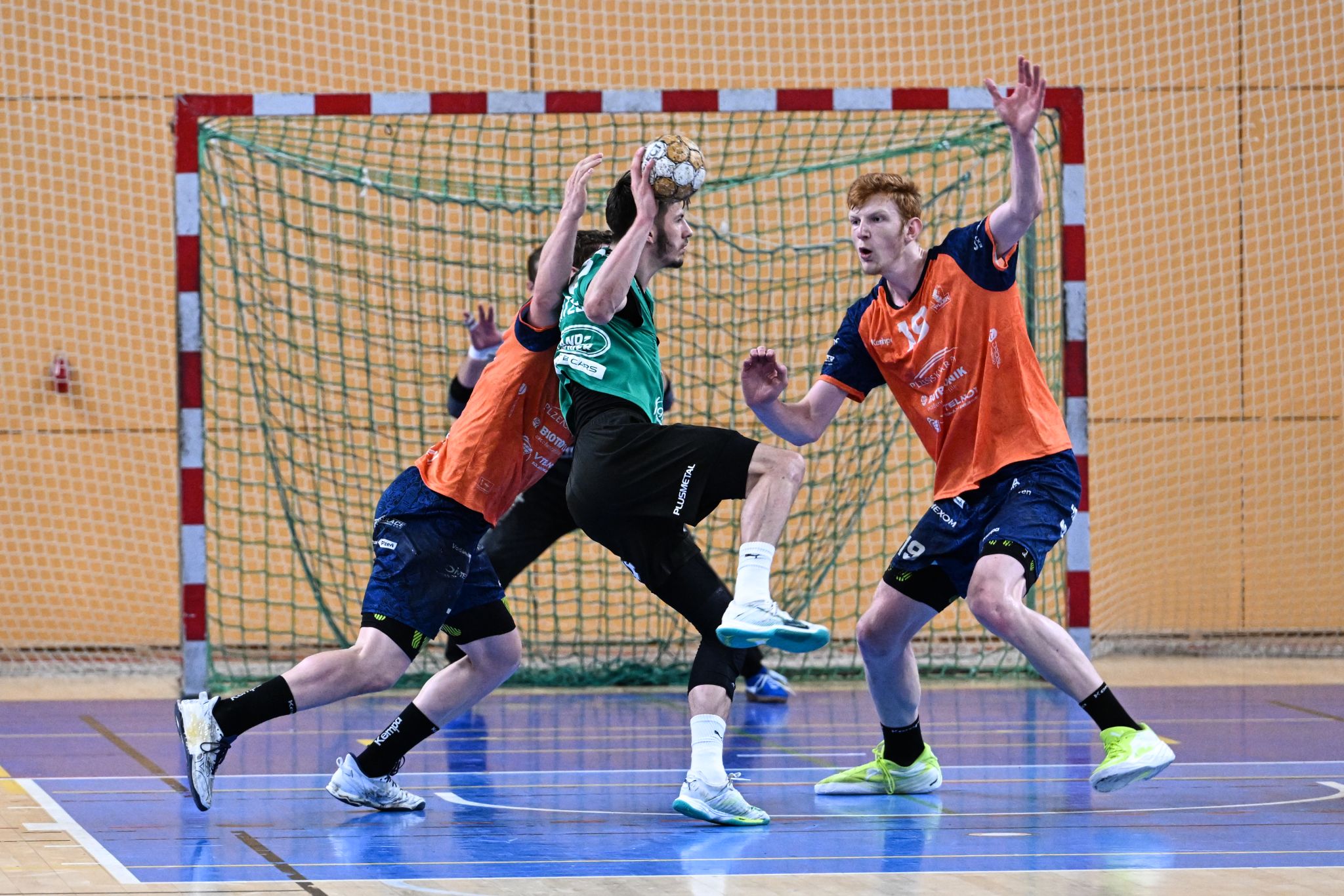 Talent prohrál třetí finálový zápas, sérii vede Karviná - FOTKY