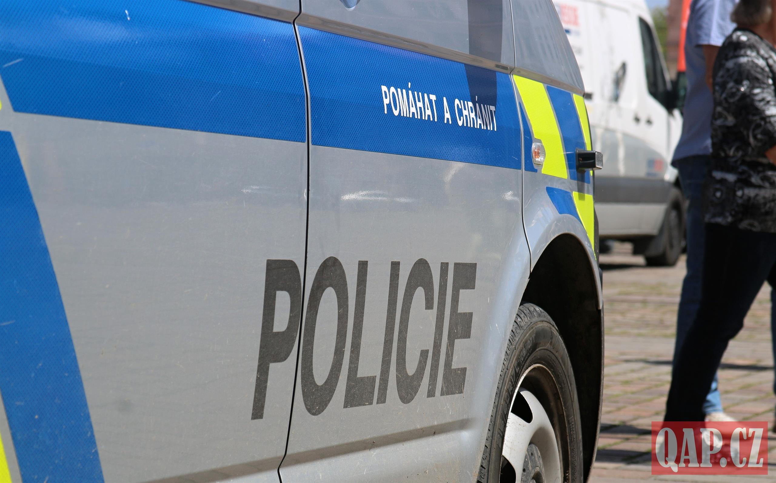 Policie zadržela muže, který pobodal ženu u Boleváku 