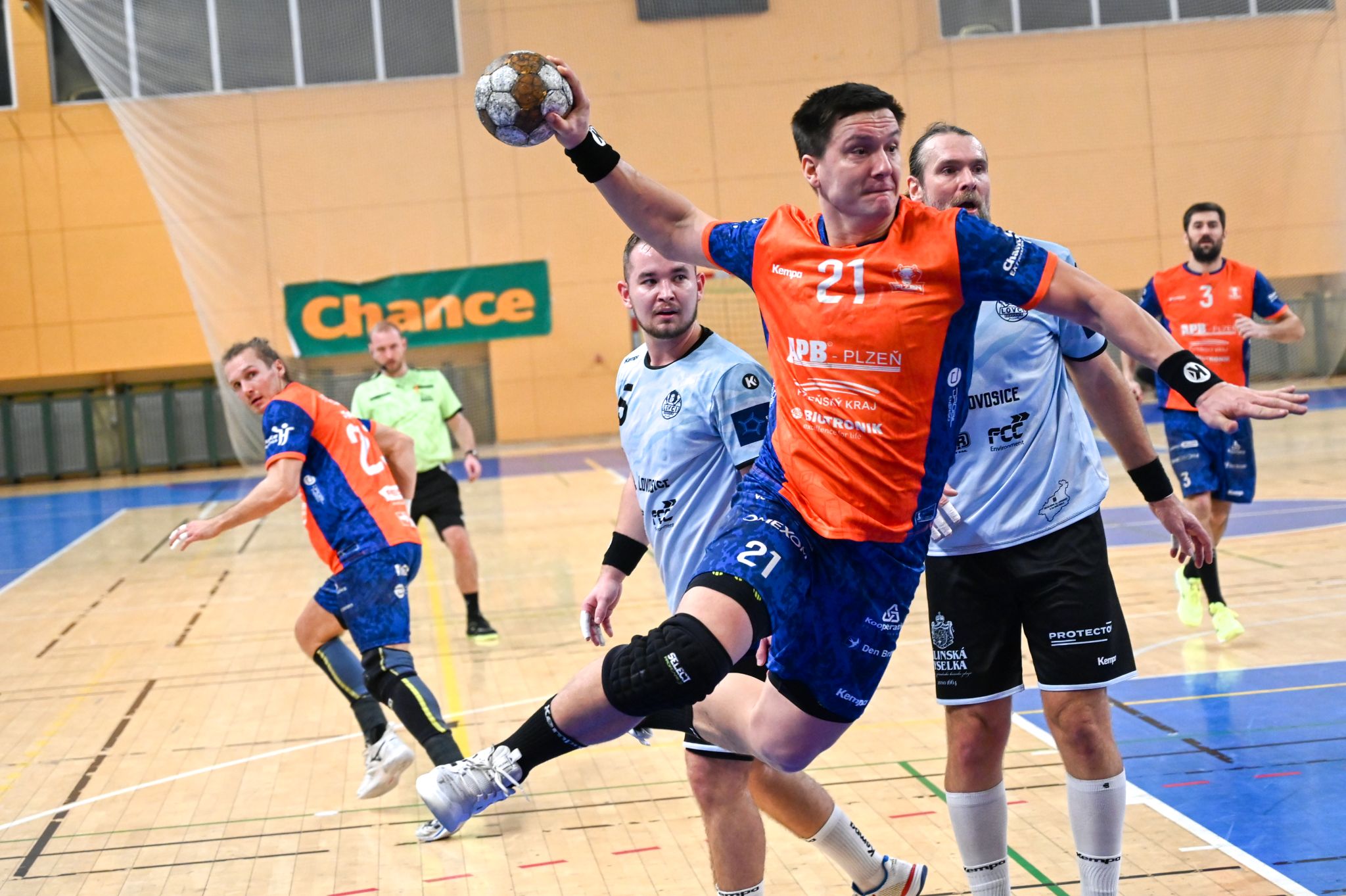 Talent zvítězil nad Lovosicemi 32:26! Pokračuje tak na vítězné vlně