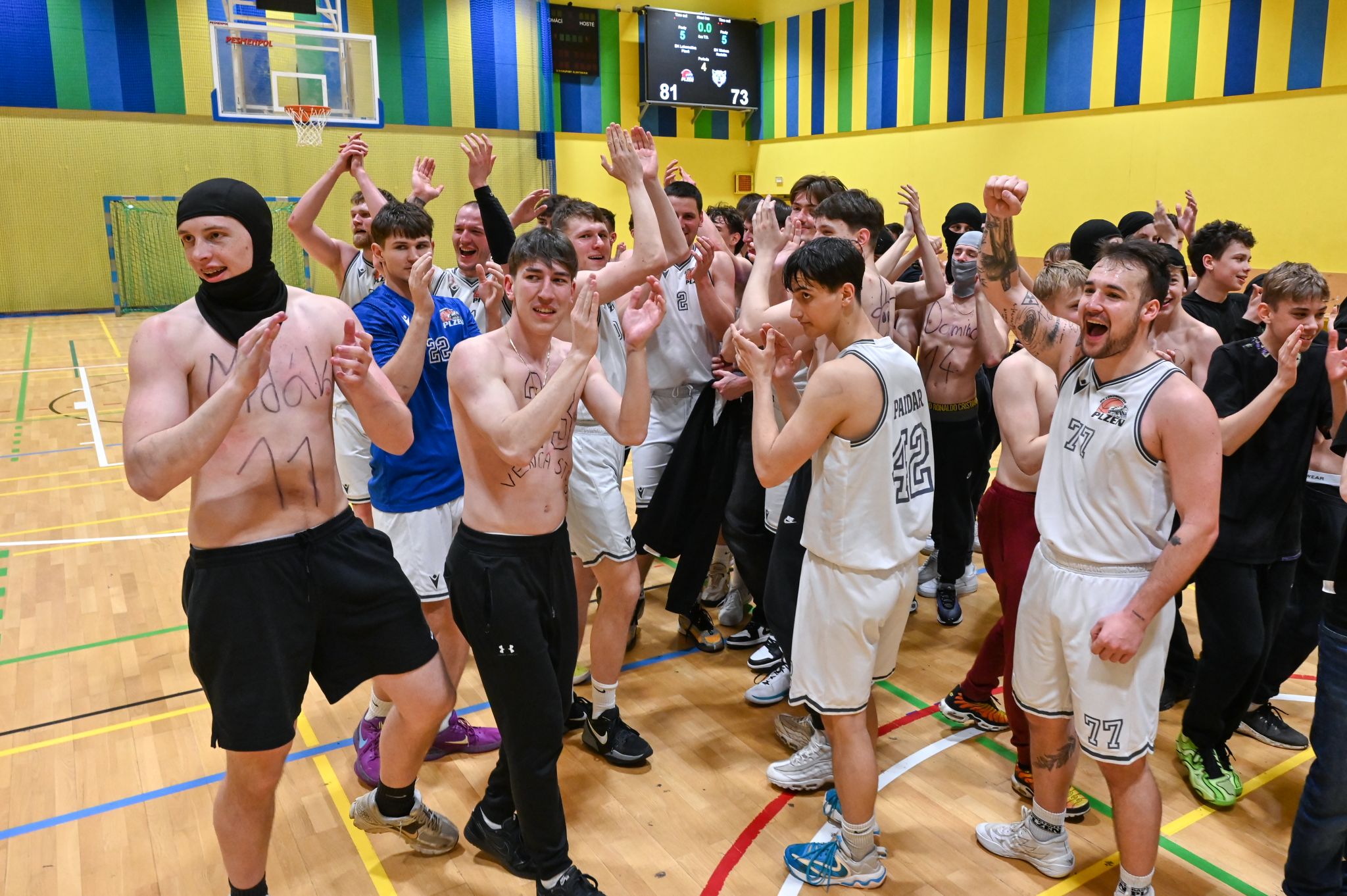 BK Lokomotiva Plzeň porazila BK Wolves Radotín 81:73 - FOTKY
