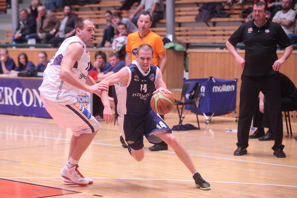 Basketbalisté podlehli Děčínu (27875)