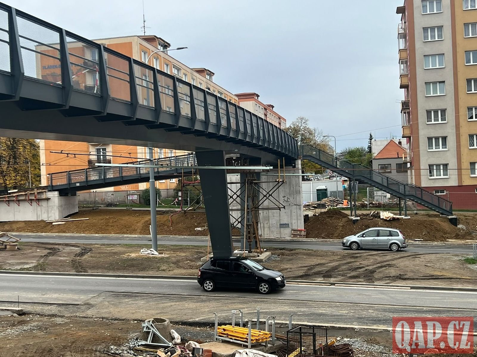 Jak pokročila stavba lávky na Rokycanské? Podívejte se na FOTKY!