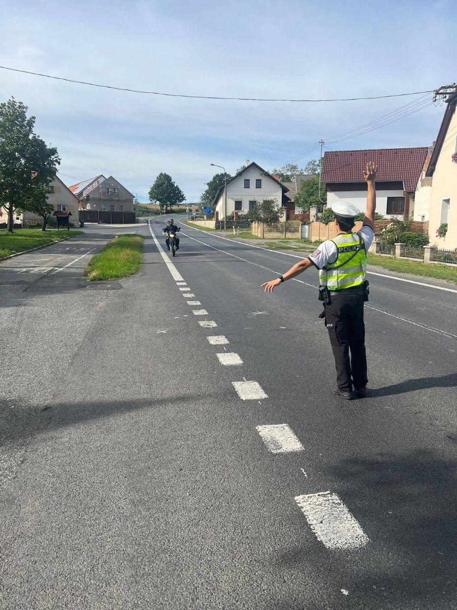 Policisté se zaměřili na motorkáře i drogy! Odhalili desítky hříšníků